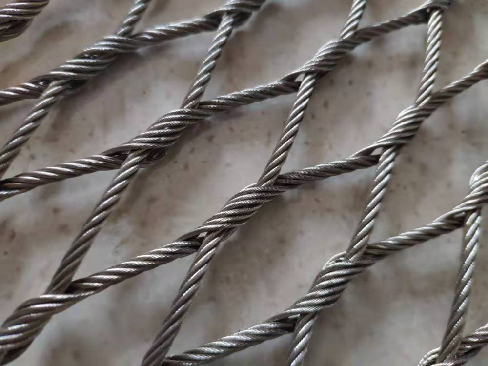 黑色不銹鋼繩網的用途